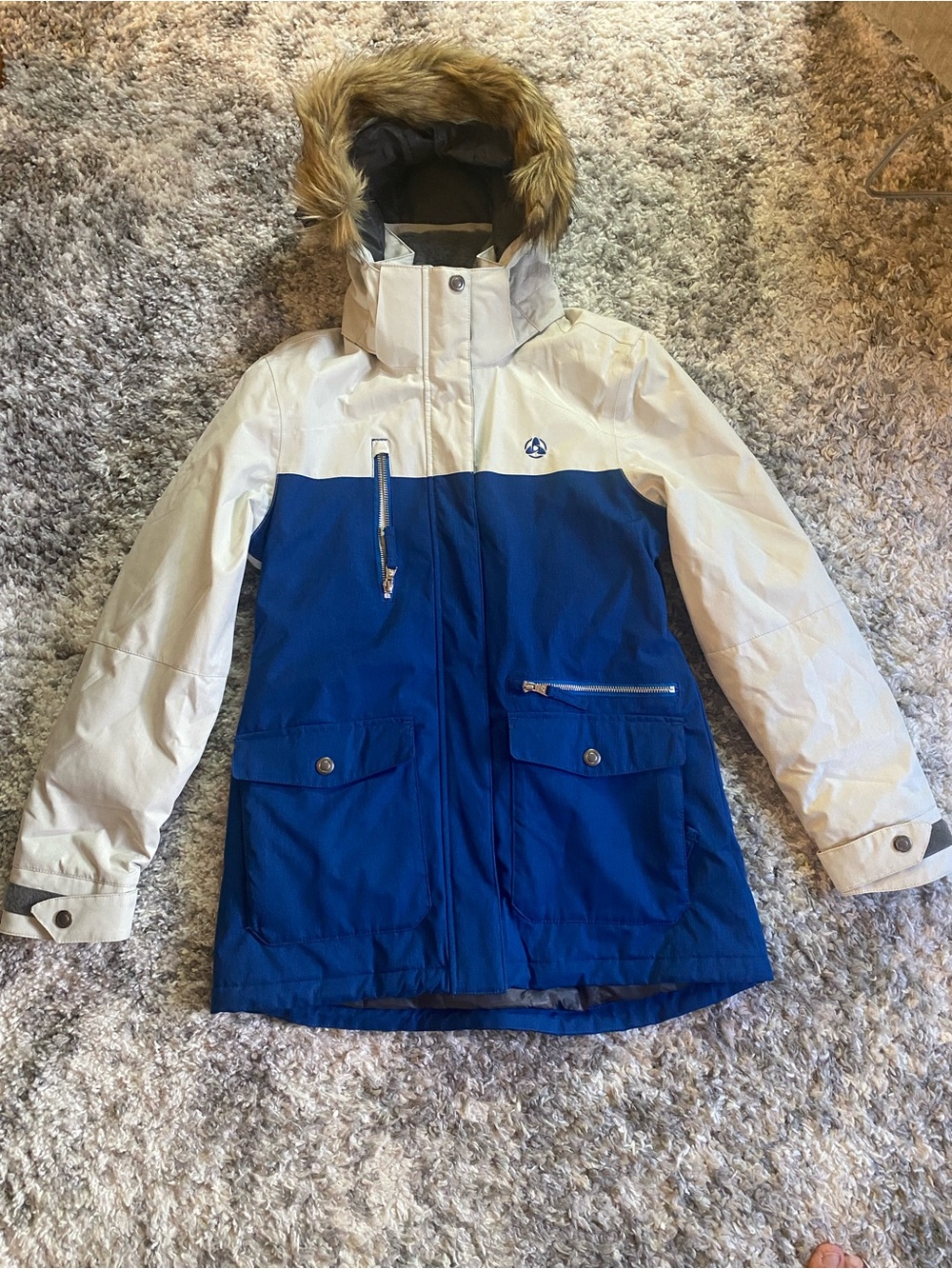 Women's Two-Tone Blue and White Ski Jacket with Faux-Fur Hood